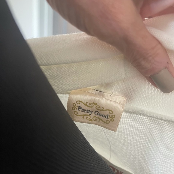 NWT! So Sweet! Halter collar tie front sleeveless wrap blouse. - Picture 5 of 6